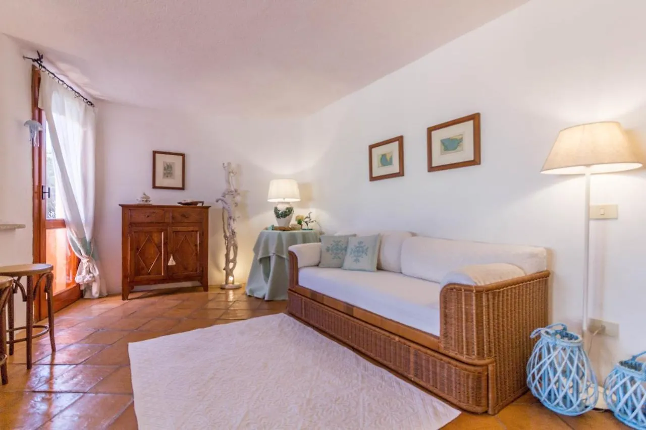 Διαμέρισμα Cala Flores Sea View Apt 400M From The Beach! Πόρτο Τσέρβο